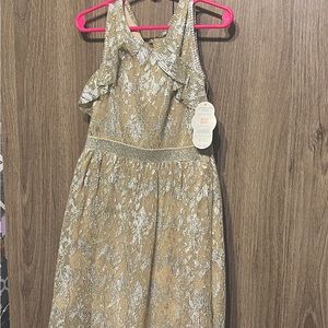 Little girls champagne dress size S/CH 6-6X